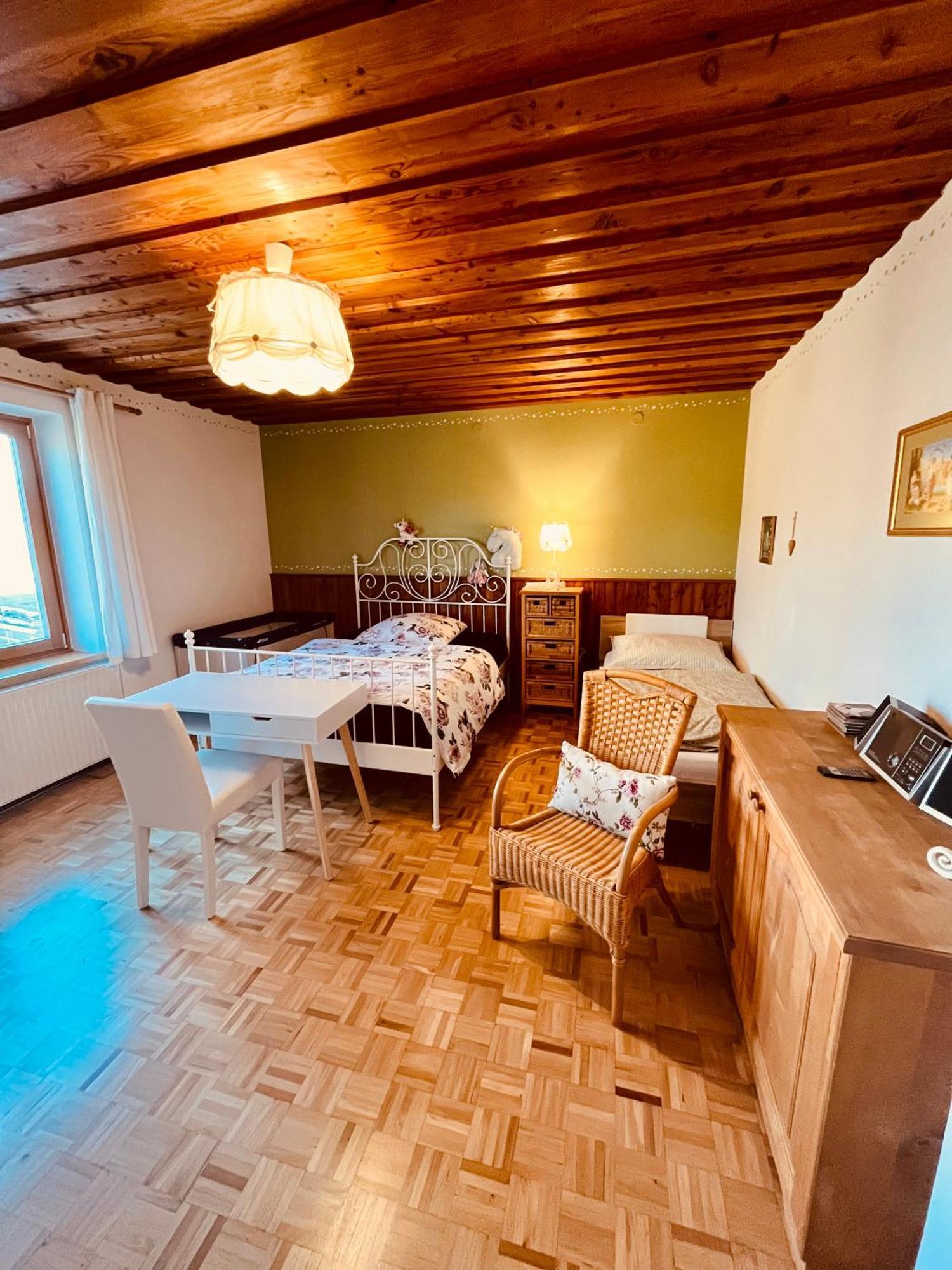 Familienapartments Mit Balkon Und Garten Ober-Lembach 外观 照片